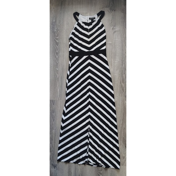 White House Black‎ Market Maxi Dress Women's Small Black Chevron Striped - Picture 1 of 11